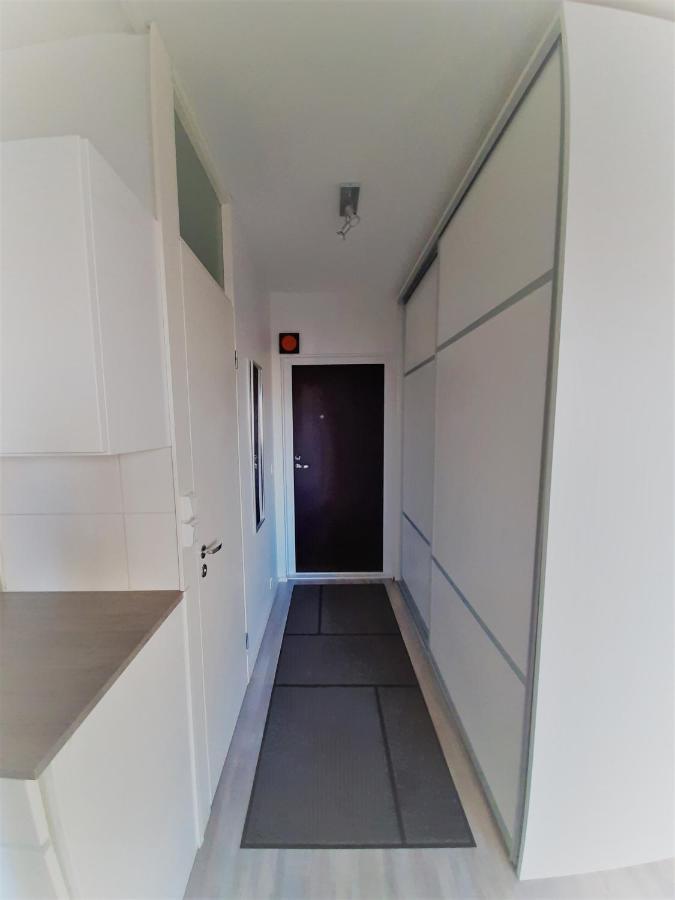 Seaside Downtown With Private Parking Apartment